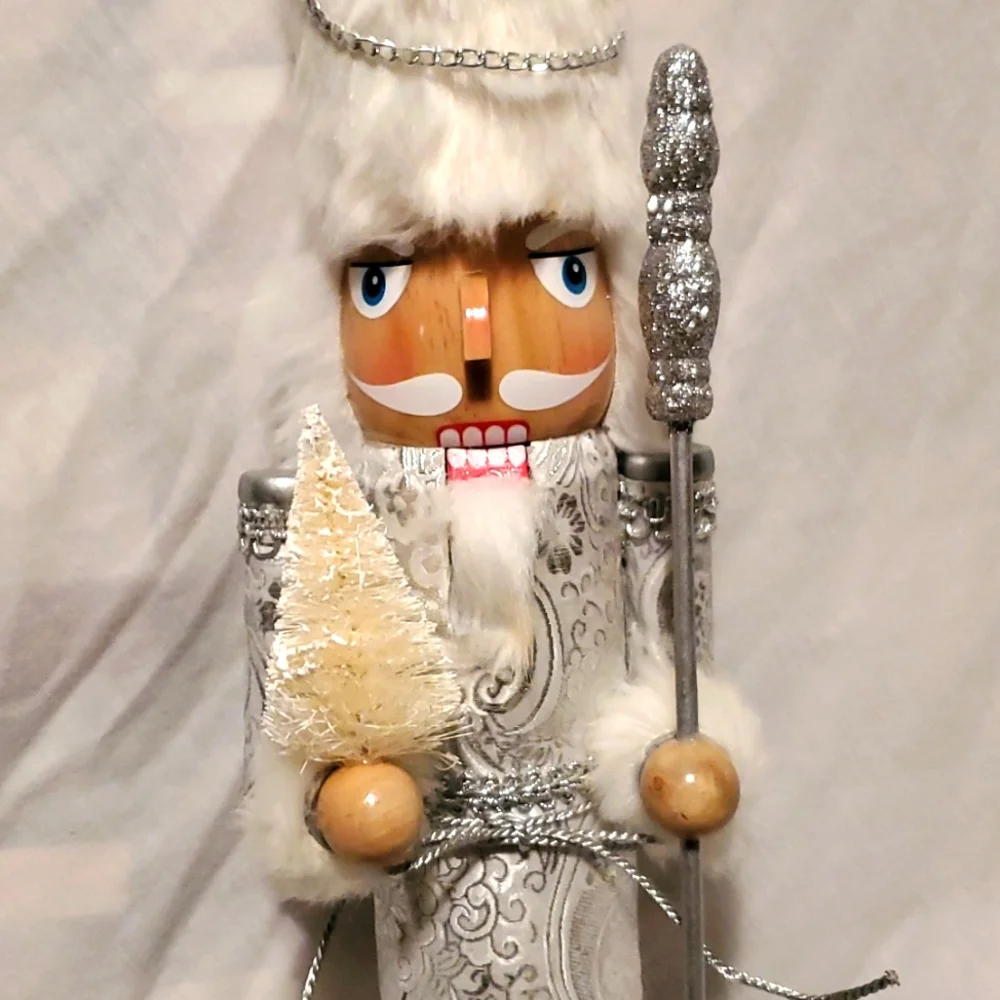 White Christmas Nutcracker decor